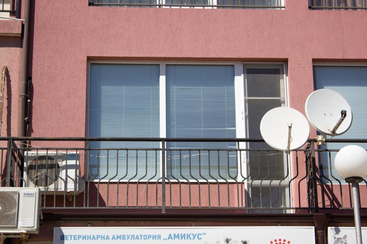 Central Couch Studio Pomorie Eksteriør billede